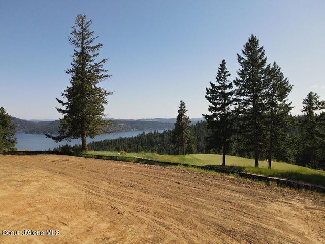 16473 S National Dr, Coeur D'alene, ID 83814