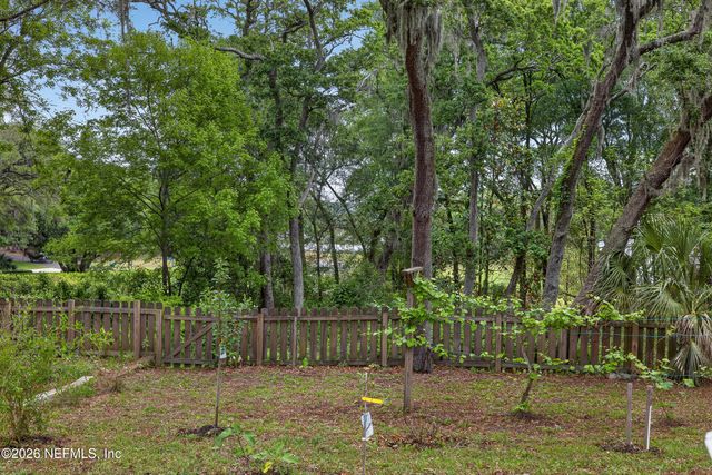 1860 HIGHLAND Drive, Fernandina Beach, FL 32034