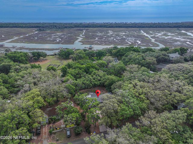 1860 HIGHLAND Drive, Fernandina Beach, FL 32034