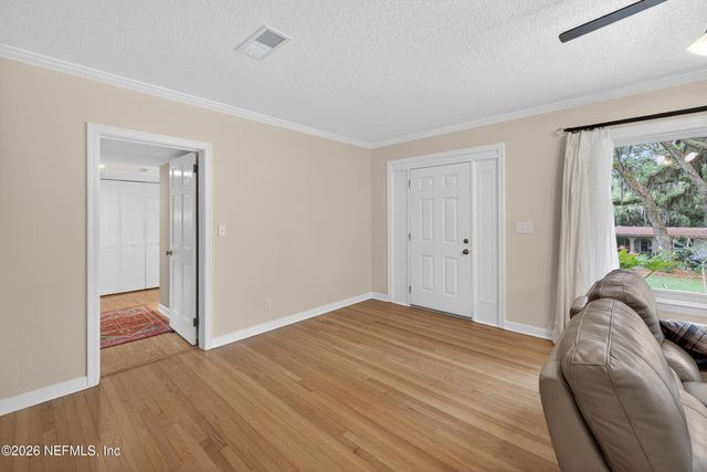 1860 HIGHLAND Drive, Fernandina Beach, FL 32034