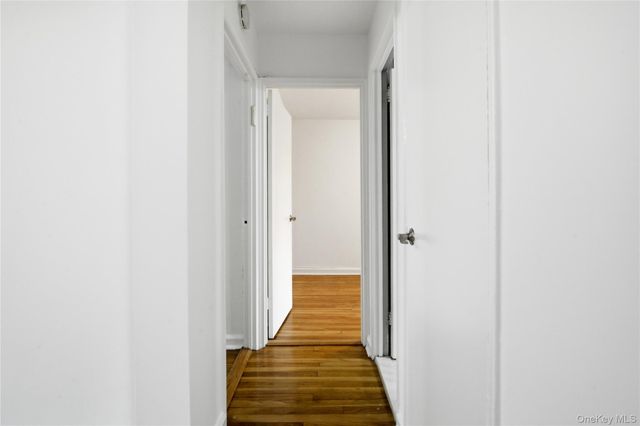 102-12 65th Avenue D17, Forest Hills, NY 11375