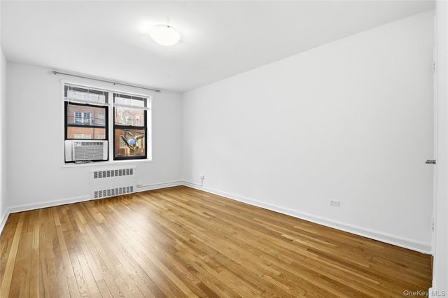 102-12 65th Avenue D17, Forest Hills, NY 11375