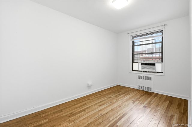 102-12 65th Avenue D17, Forest Hills, NY 11375