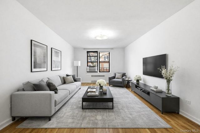 102-12 65th Avenue D17, Forest Hills, NY 11375