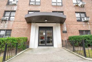 102-12 65th Avenue D17, Forest Hills, NY 11375