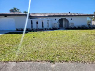 1247 PRICE CIRCLE NW, Port Charlotte, FL 33948
