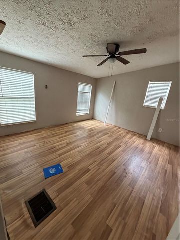 11455 NW 110TH AVENUE, Reddick, FL 32686