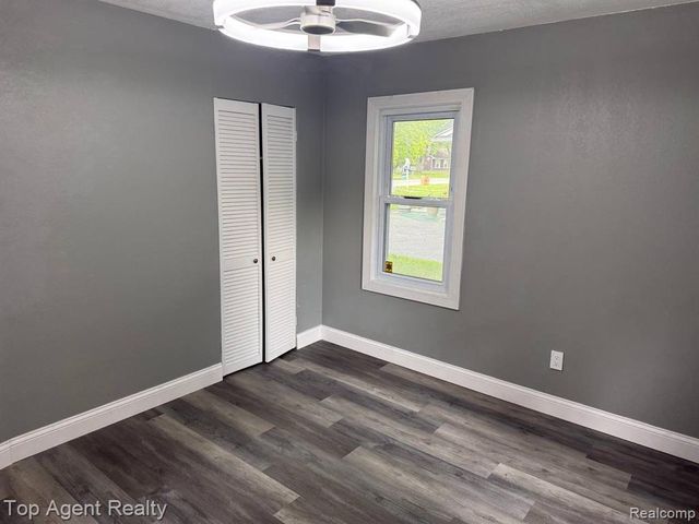 2848 Edna Jane Drive, Auburn Hills, MI 48326