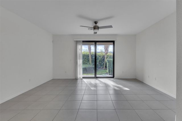 4234 N Dixie Highway 122, Oakland Park, FL 33334