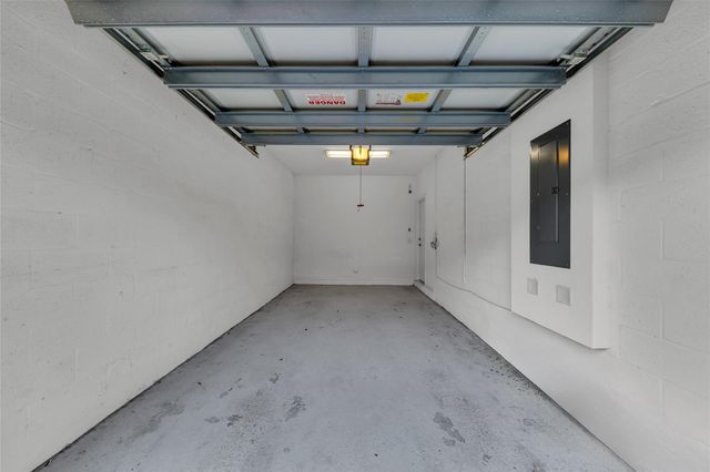 4234 N Dixie Highway 122, Oakland Park, FL 33334