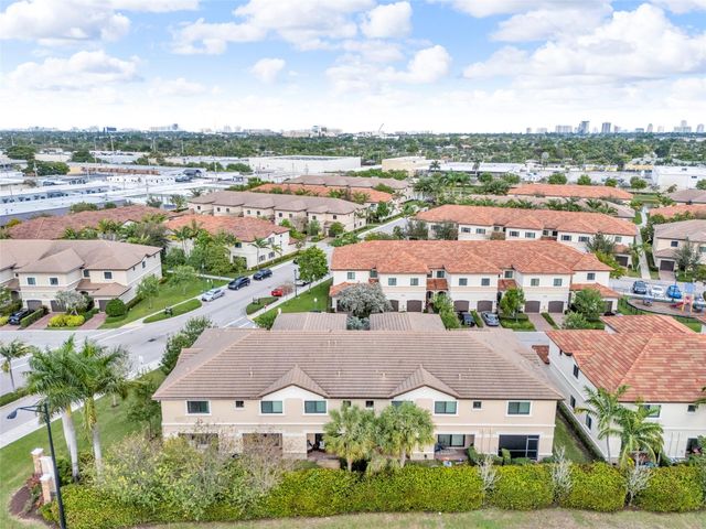 4234 N Dixie Highway 122, Oakland Park, FL 33334