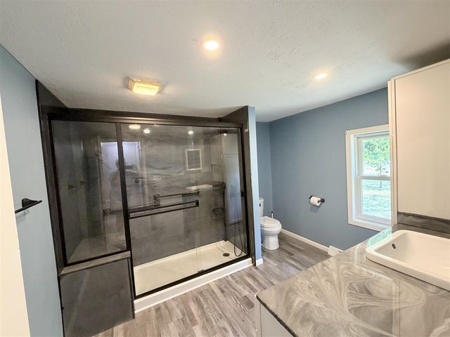 391 N Briggs Road, Middleville, MI 49333