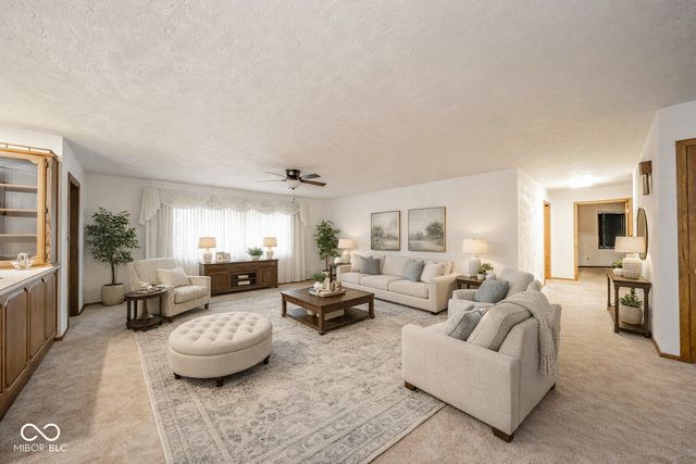 218 W Beech Lane, Alexandria, IN 46001