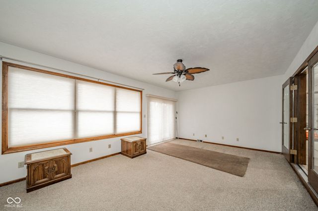 218 W Beech Lane, Alexandria, IN 46001