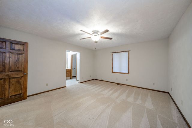 218 W Beech Lane, Alexandria, IN 46001