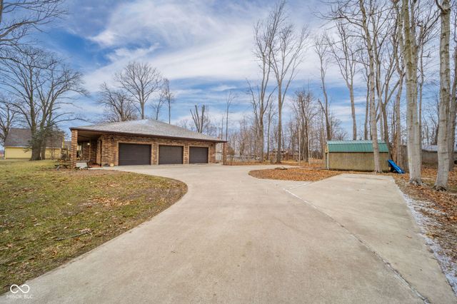 218 W Beech Lane, Alexandria, IN 46001