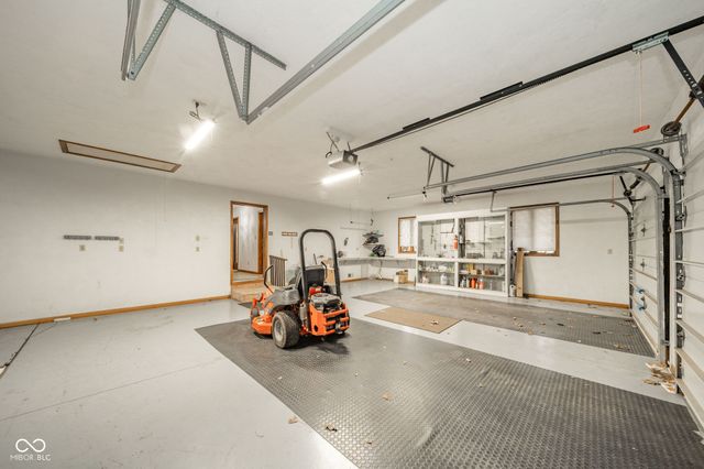 218 W Beech Lane, Alexandria, IN 46001