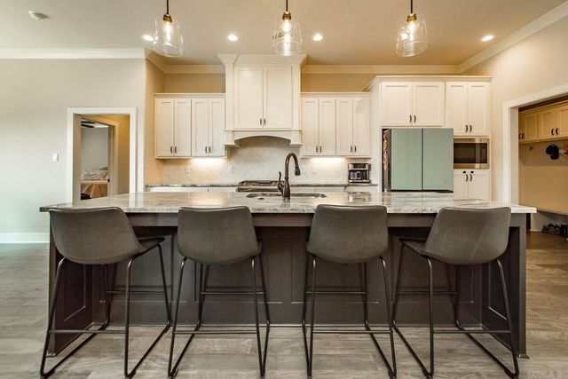 837 Oak Forest Circle, Sherwood, AR 72120