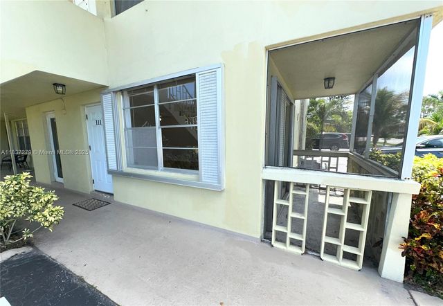 1720 Funston St 111, Hollywood, FL 33020