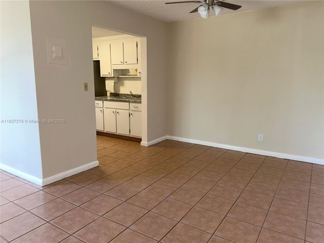 1720 Funston St 111, Hollywood, FL 33020
