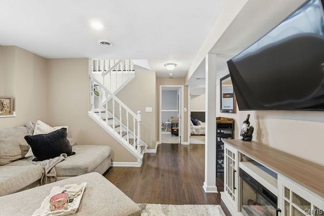 8509 Chinkapin Circle, Cicero, NY 13039