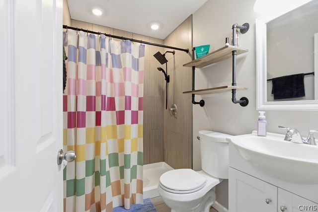 8509 Chinkapin Circle, Cicero, NY 13039