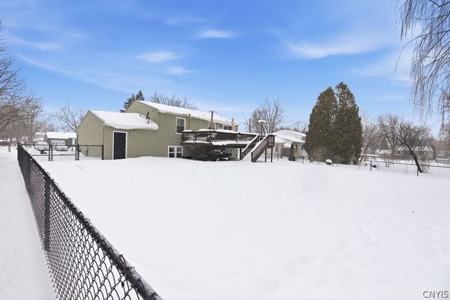 8509 Chinkapin Circle, Cicero, NY 13039