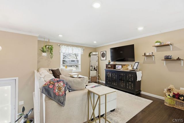 8509 Chinkapin Circle, Cicero, NY 13039