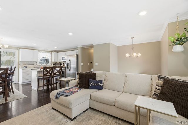 8509 Chinkapin Circle, Cicero, NY 13039