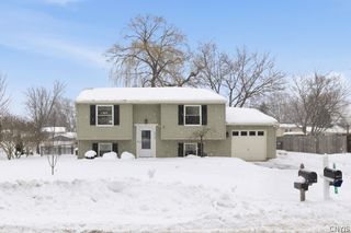 8509 Chinkapin Circle, Cicero, NY 13039