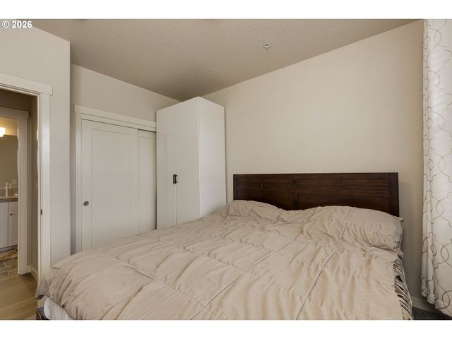 17168 Sw SNOWDALE St, Beaverton, OR 97007