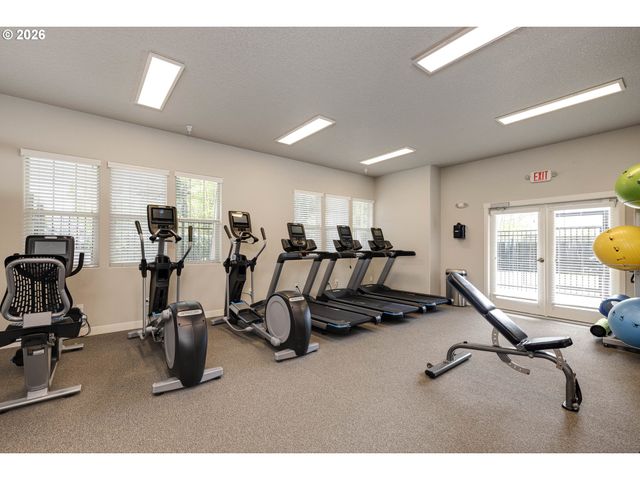 17168 Sw SNOWDALE St, Beaverton, OR 97007