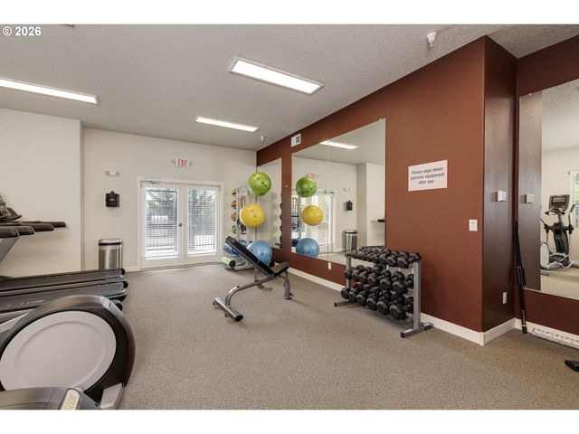 17168 Sw SNOWDALE St, Beaverton, OR 97007