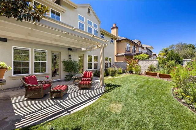 48 Downfield Way, Coto De Caza, CA 92679