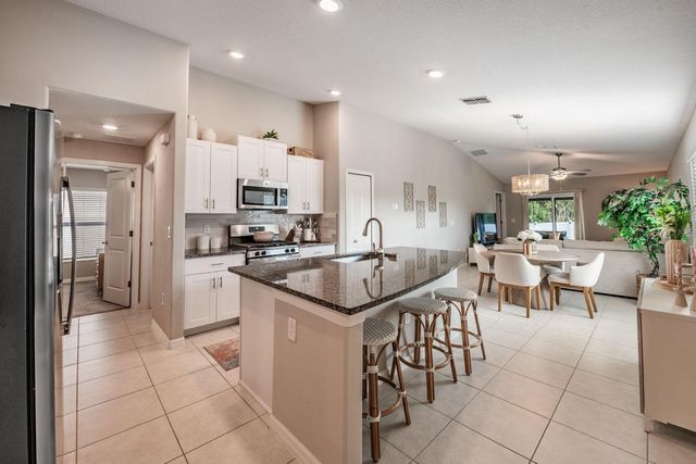 10331 BLUE PLUME COURT, Riverview, FL 33578