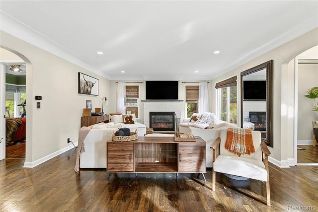 3413 Blue Lake Drive, Genesee Charter Township, MI 48506