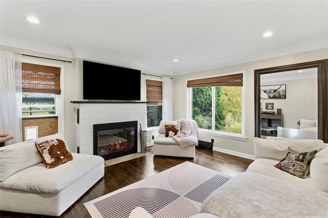 3413 Blue Lake Drive, Genesee Charter Township, MI 48506