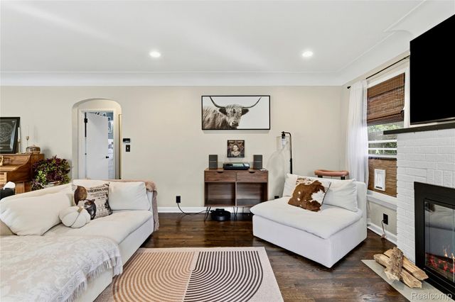 3413 Blue Lake Drive, Genesee Charter Township, MI 48506