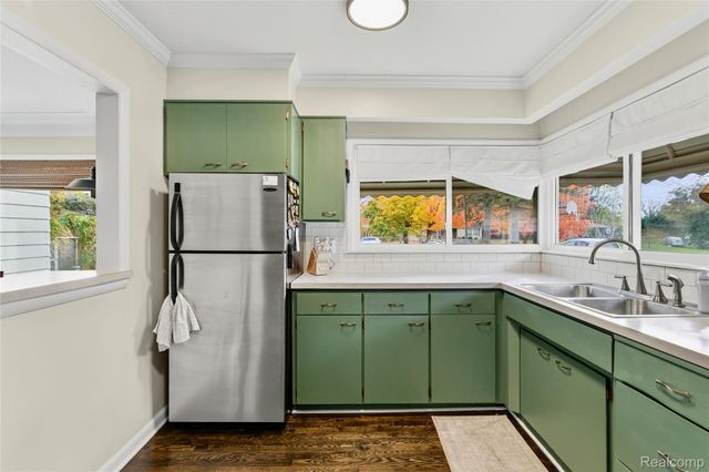 3413 Blue Lake Drive, Genesee Charter Township, MI 48506