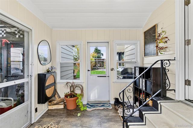 3413 Blue Lake Drive, Genesee Charter Township, MI 48506