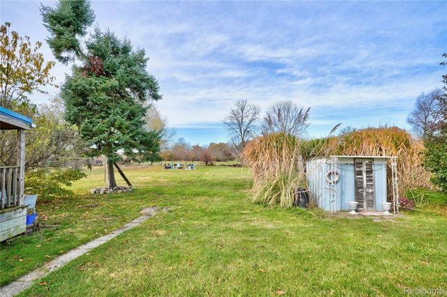 3413 Blue Lake Drive, Genesee Charter Township, MI 48506