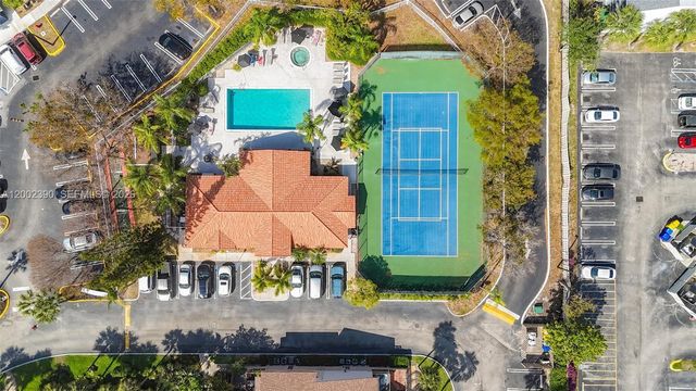 734 Executive Center Dr 12, West Palm Beach, FL 33401