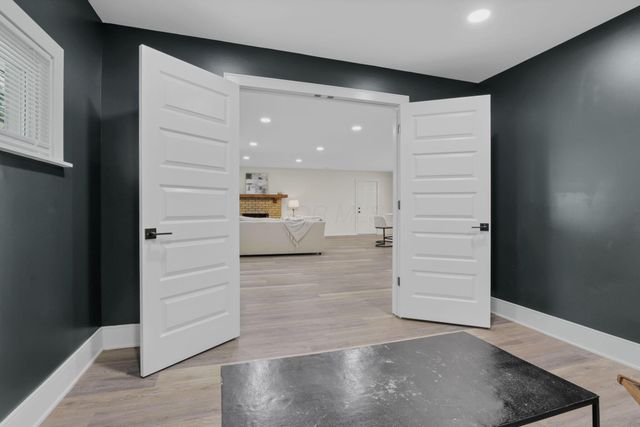 6084 Mink Street SW, Pataskala, OH 43062