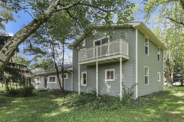 6084 Mink Street SW, Pataskala, OH 43062