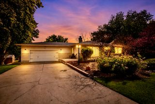 24908 W Hemphill Drive, Elwood, IL 60421