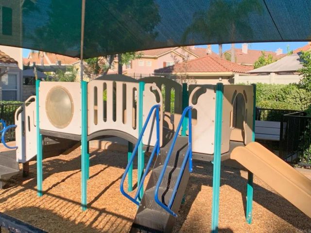 365 Whispering Willow Dr F, Santee, CA 92071