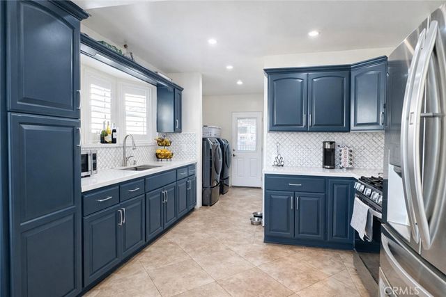 404 S WOODS Avenue, East Los Angeles, CA 90022