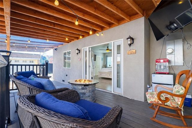 404 S WOODS Avenue, East Los Angeles, CA 90022