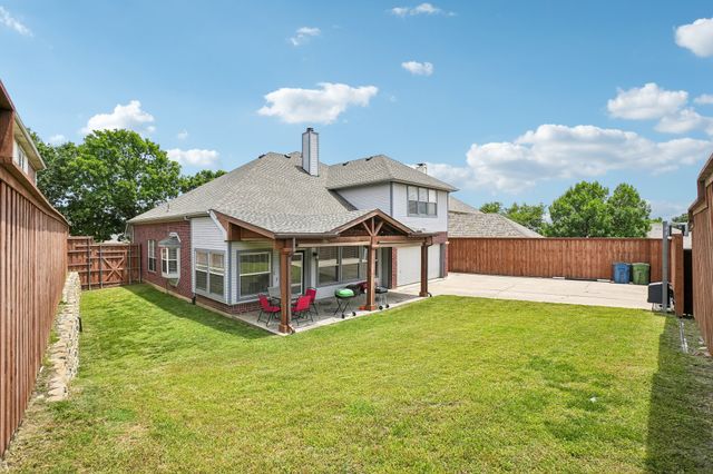 2728 Vista Bluff Boulevard, Lewisville, TX 75067