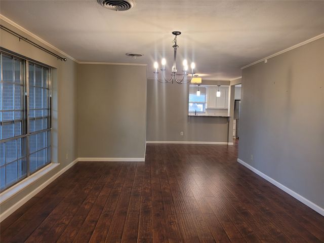 2840 HUBBARD, Paris, TX 75460